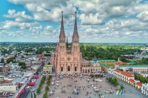 León XIV visitará Buenos Aires, Córdoba y Luján entre el 8 y el 11 de noviembre.