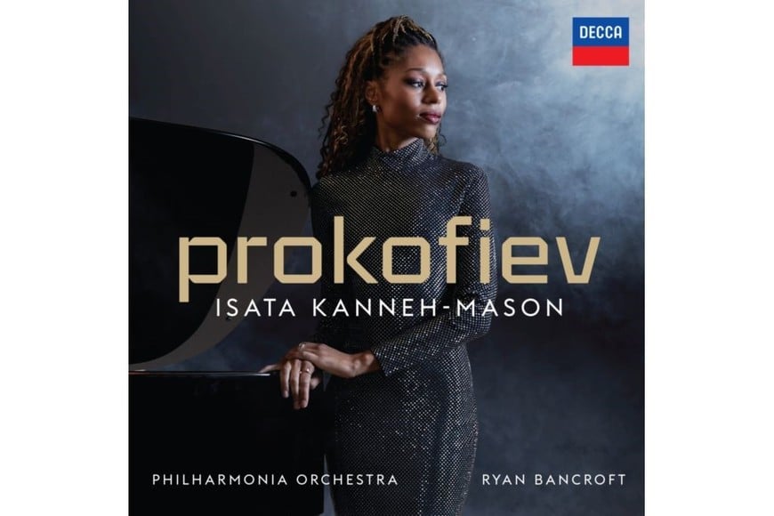 Portada de “Prokofiev”, de la pianista británica Isata Kanneh-Mason