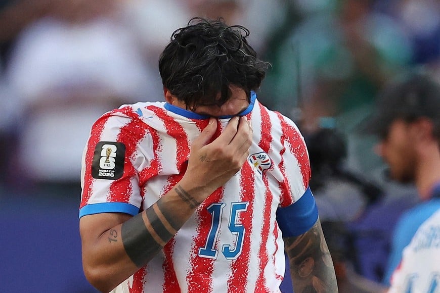 Soccer Football - FIFA World Cup 2026 - Round of 16 - Paraguay v France - Philadelphia Stadium, Philadelphia, Pennsylvania, U.S. - July 4, 2026
Paraguay's Gustavo Gomez looks dejected after the match as Paraguay are eliminated from the World Cup IMAGN IMAGES via Reuters/Bill Streicher