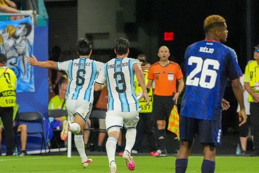 Las mejores postales del triunfo de Argentina para avanzar a octavos de final. Crédito: Fernando Nicola.