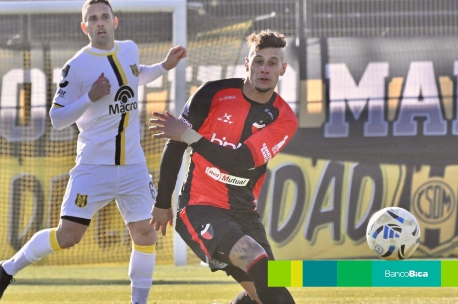 Colón ganó 2-1 a Deportivo Madryn.