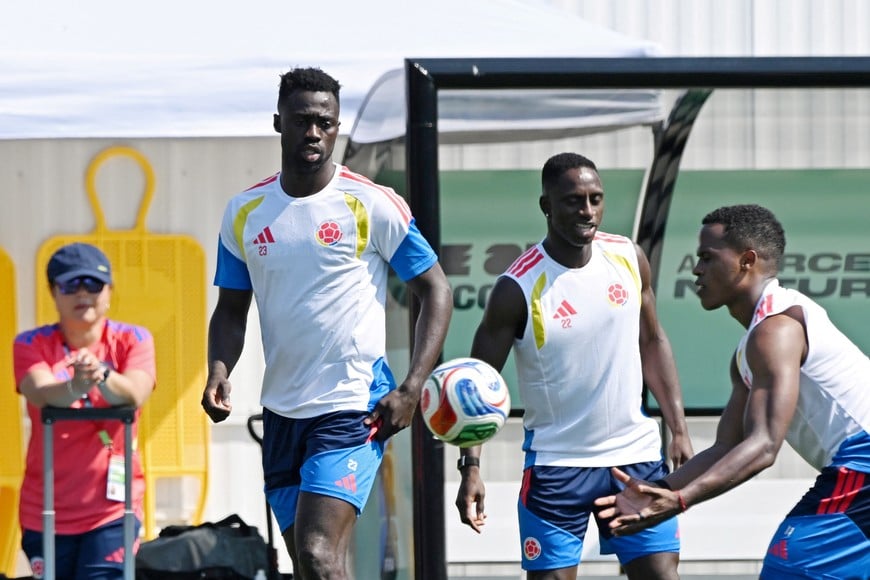 Soccer Football - FIFA World Cup 2026 - Colombia Training - Killarney Park, Vancouver, Canada - July 6, 2026
Colombia's Davinson Sanchez and Jhon Arias during training IMAGN IMAGES via Reuters/Anne-Marie Sorvin