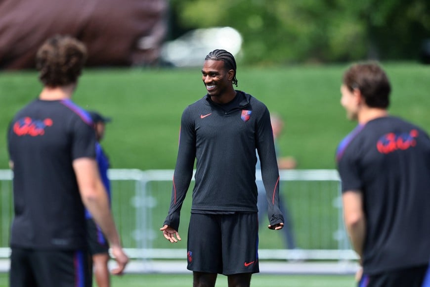Soccer Football - FIFA World Cup 2026 - United States Training - University of Washington, Seattle, Washington, U.S. - July 5, 2026
Haji Wright of the U.S. and teammates during training IMAGN IMAGES via Reuters/Blake Dahlin