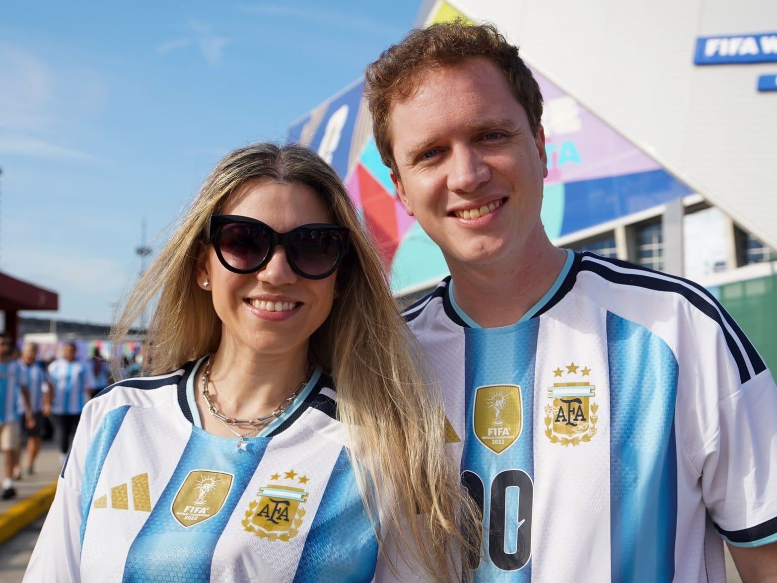 Hinchas de Argentina llegan al estadio de Atlanta para alentar a la selección