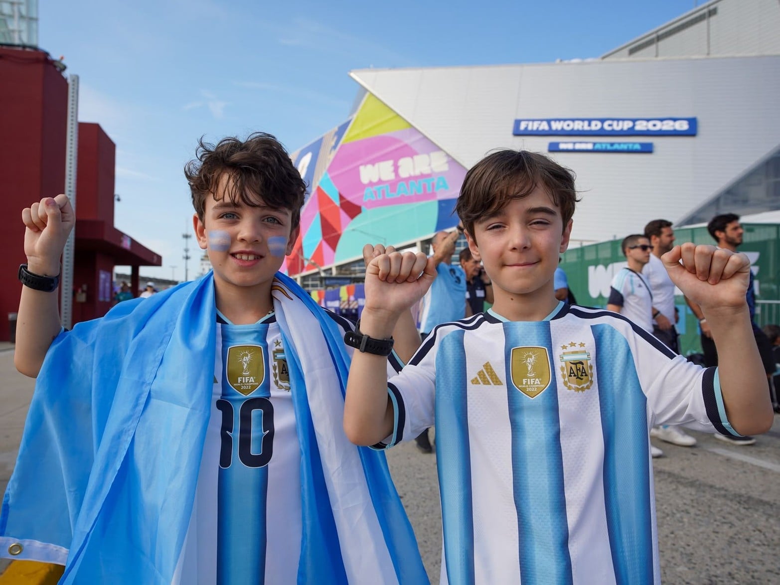 Hinchas de Argentina llegan al estadio de Atlanta para alentar a la selección