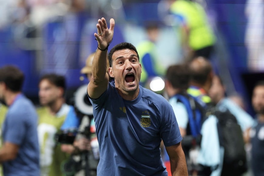 Soccer Football - FIFA World Cup 2026 - Round of 16 - Argentina v Egypt - Atlanta Stadium, Atlanta, Georgia, U.S. - July 7, 2026
Argentina coach Lionel Scaloni reacts REUTERS/Amanda Perobelli