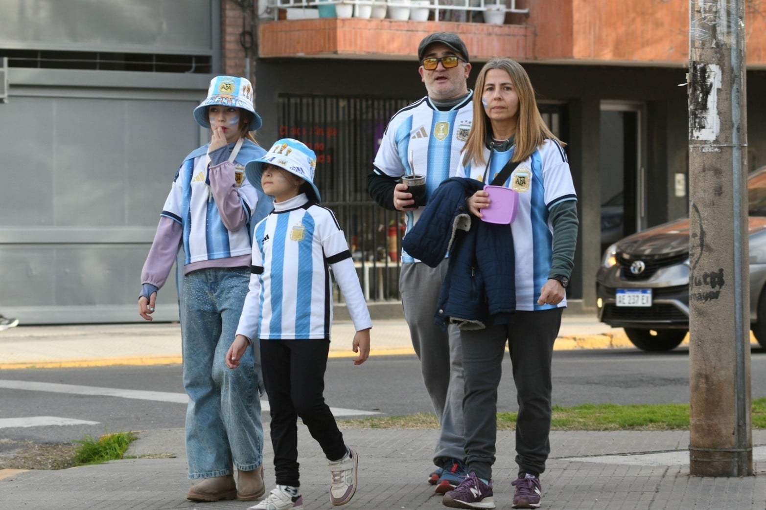 Los santafesinos festejaron el triunfo de la Selección.