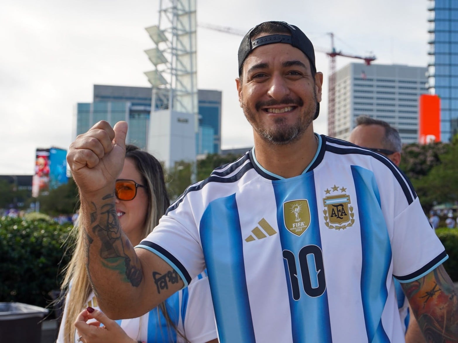 Hinchas de Argentina llegan al estadio de Atlanta para alentar a la selección