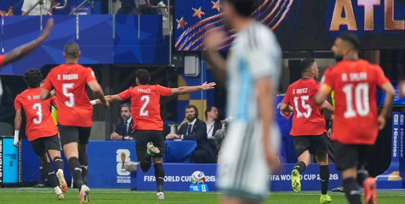 Egipto marcó el 1-0 de cabeza. Foto: Fernando Nicola
