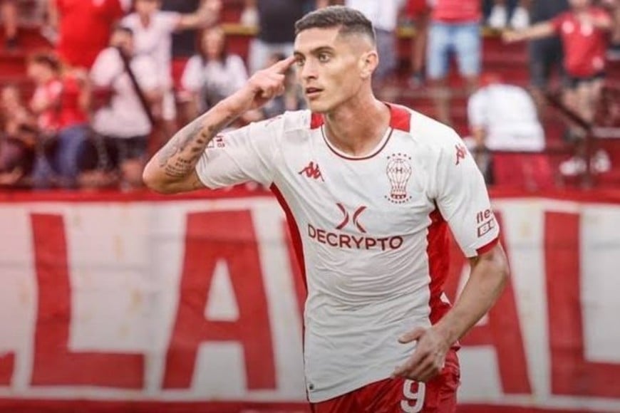 Garate llega cedido desde Huracán, club dueño de su pase. Foto: Prensa Huracán.