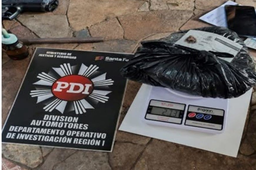 Parte de los secuestrado en el allanamiento