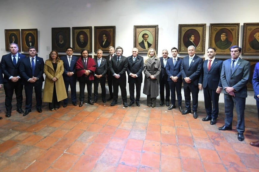 El presidente Milei y su esperada foto junto a los gobernadores. Crédito: Oficina del Presidente