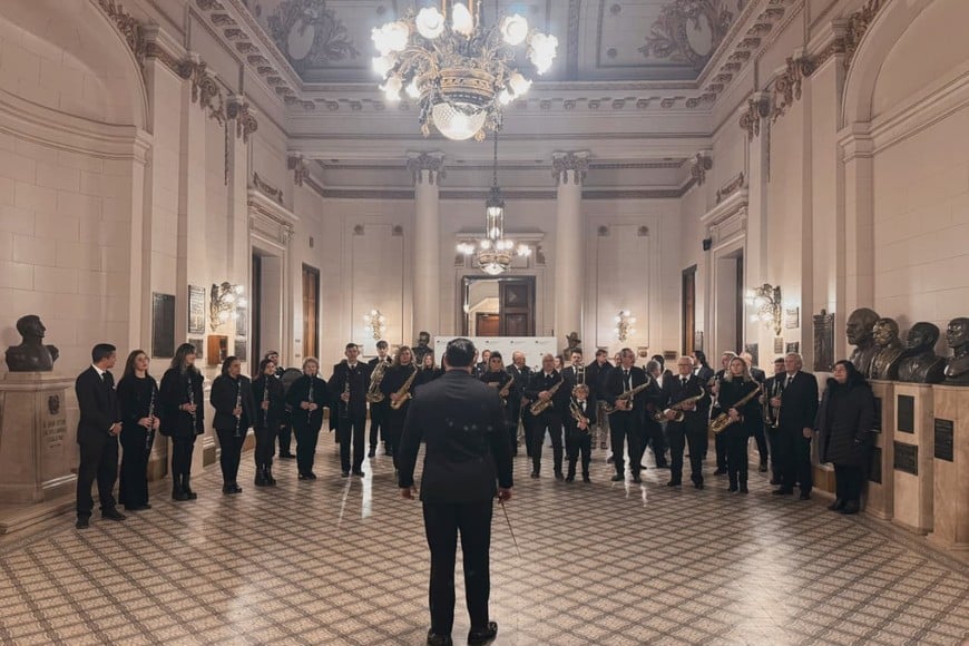 La música como identidad: el Programa Intercomunal de Bandas Civiles Comunitarias presentó una versión institucional del Himno