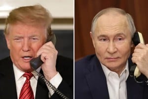 Donald Trump y Vladímir Putin, presidentes de Estados Unidos y Rusia. Ellos hablan, el mundo espera.