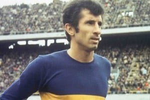 Antonio Rattín con la camiseta de Boca durante su etapa como jugador.
