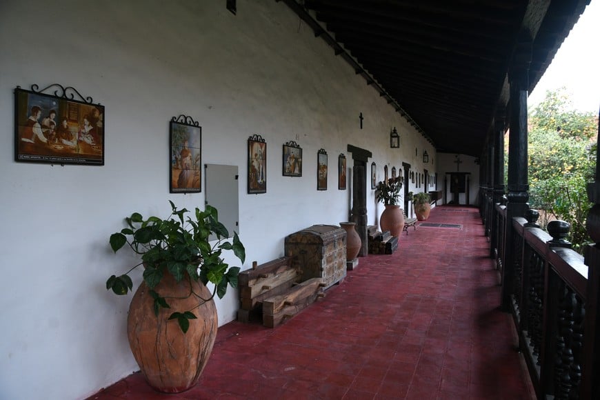 Galería norte, que da al patio interno del Convento de San Francisco.