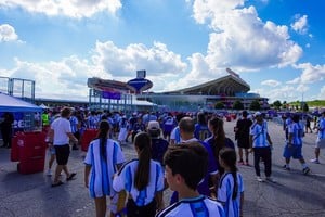 Fiebre argentina en Kansas, en la previa ante Suiza. Foto: Fernando Nicola