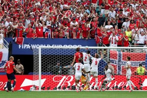 Harry Kane intenta en la ofensiva de Inglaterra REUTERS/Paul Childs