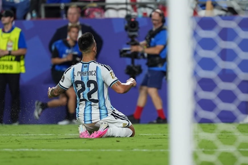 Lautaro Martínez puso el 3-1 de la selección Argentina ante Suiza. Foto: Fernando Nicola