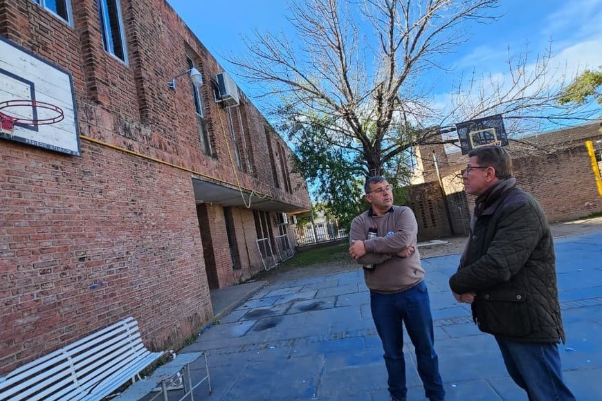 Destinan más de $40 millones a mejoras edilicias en dos establecimientos educativos de San Justo