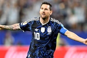 La AFA confirmó que el equipo dirigido por Lionel Scaloni volverá a vestir la emblemática camiseta azul