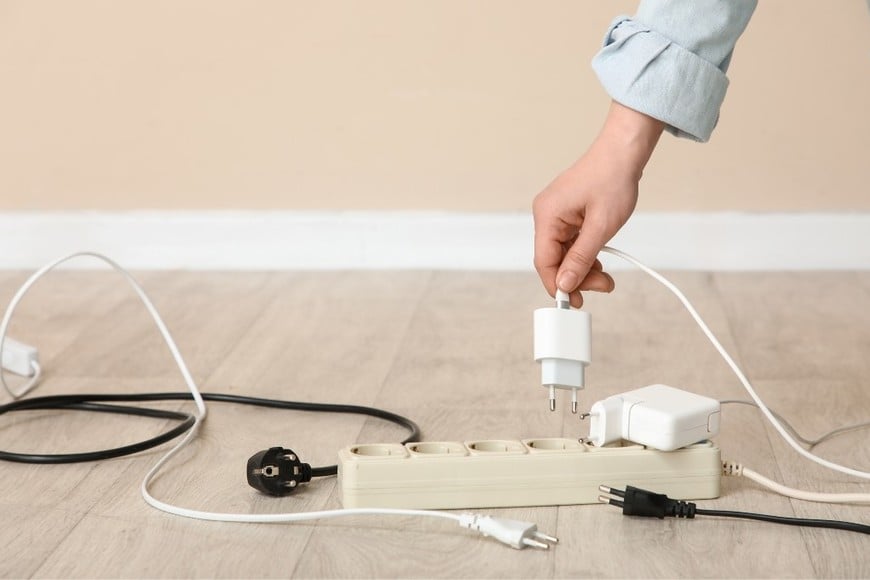 El entretiempo genera un pico de consumo eléctrico en los hogares.