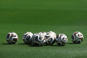 Soccer Football - FIFA World Cup 2026 - Spain Training - Cotton Bowl Stadium, Dallas, Texas, U.S. - July 12, 2026
The new adidas Trionda Final ball, the official match mall for the semi-finals, the third-place play-off and final of the FIFA World Cup are pictured on the pitch ahead of Spain training REUTERS/Hannah Mckay