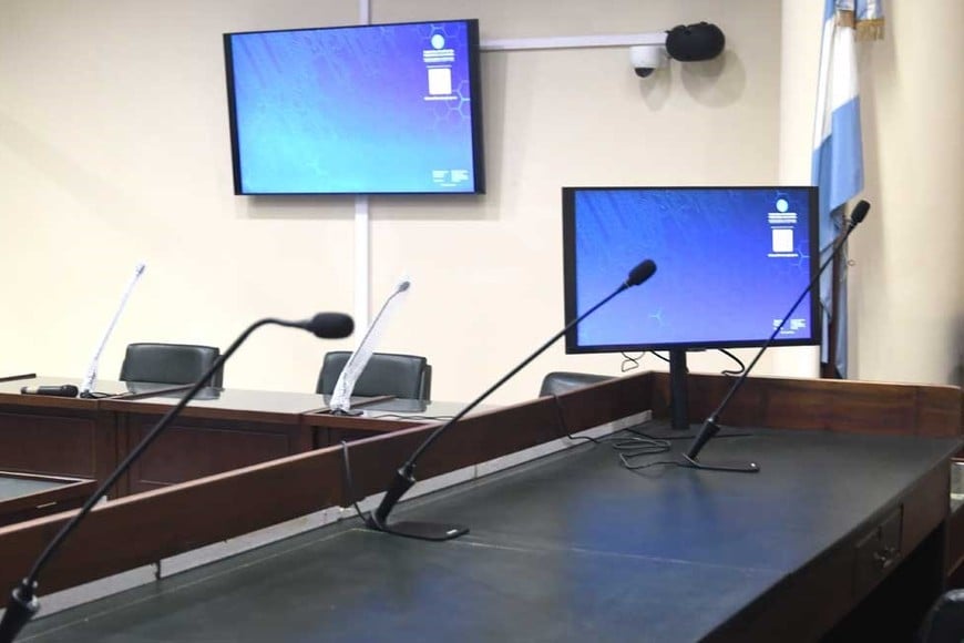 La sede santafesina de la Justicia Federal, ubicada en el microcentro capitalino. Flavio Raina.
