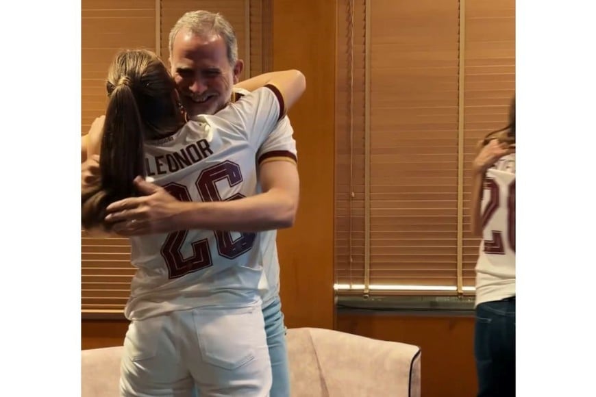 Felipe VI no ocultó su satisfacción tras el pitido final.
