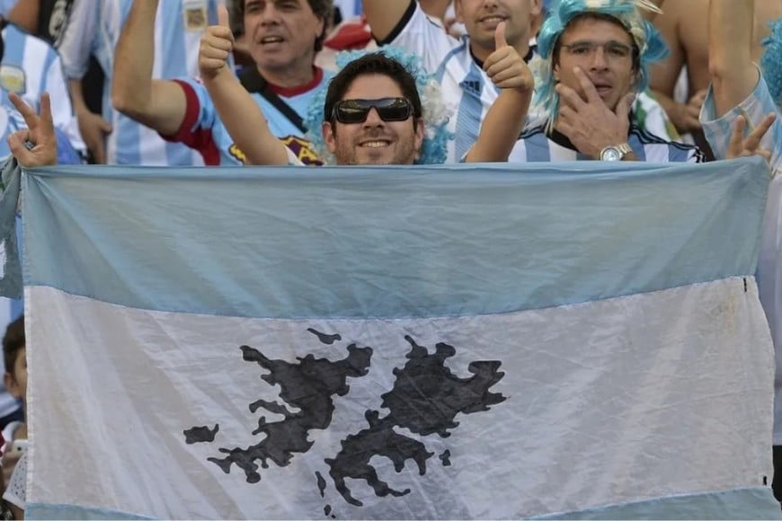 malvinas argentina hinchada