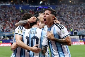 Soccer Football - FIFA World Cup 2026 - Round of 16 - Argentina v Egypt - Atlanta Stadium, Atlanta, Georgia, U.S. - July 7, 2026
Argentina's Lionel Messi celebrates scoring their second goal with Enzo Fernandez and teammates IMAGN IMAGES via Reuters/Brett Davis TPX IMAGES OF THE DAY