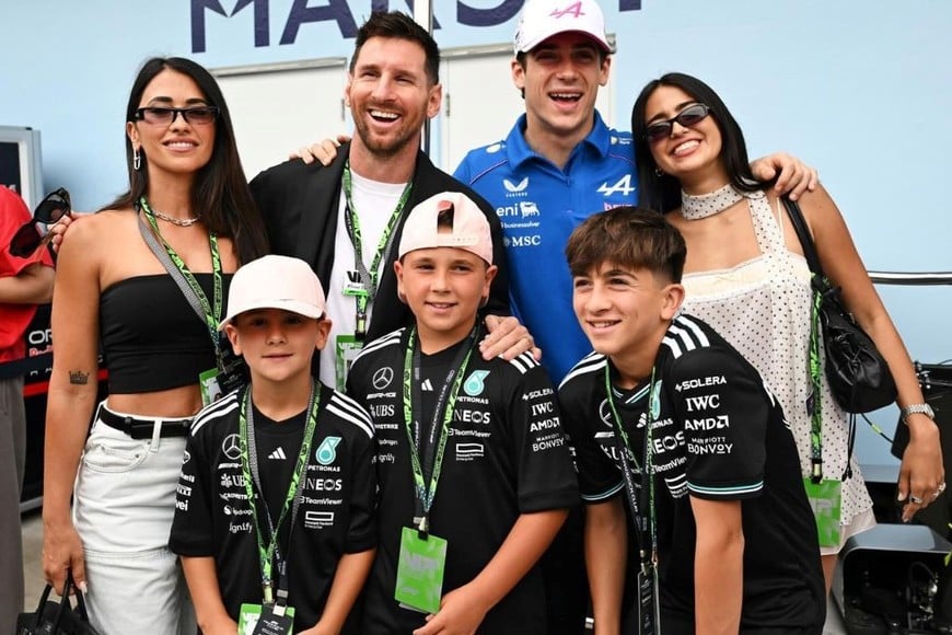 Colapinto con Messi. IG