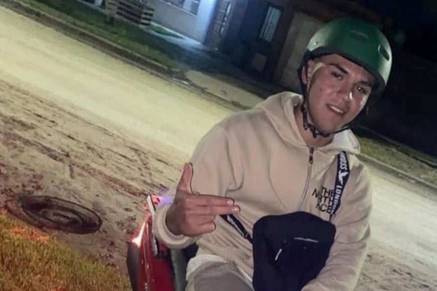 La víctima fue trasladada de urgencia a un centro de salud, donde permaneció internada en estado crítico.