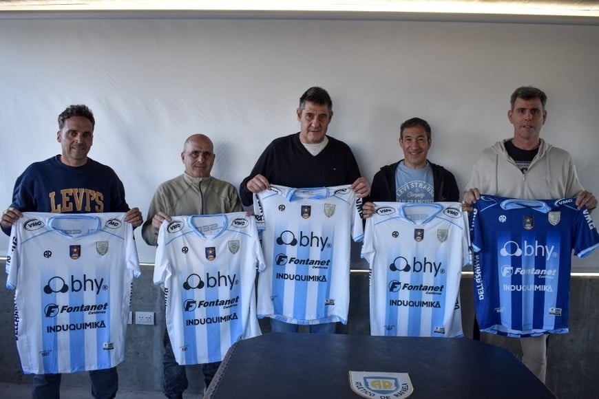 Fernando "Teté" Quiroz firmó contrato con Atlético de Rafaela hasta diciembre de 2027.