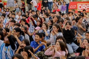 El masivo encuentro en la Costanera santafesina demostró que la apropiación del espacio público sigue siendo la herramienta más eficaz para la integración social.