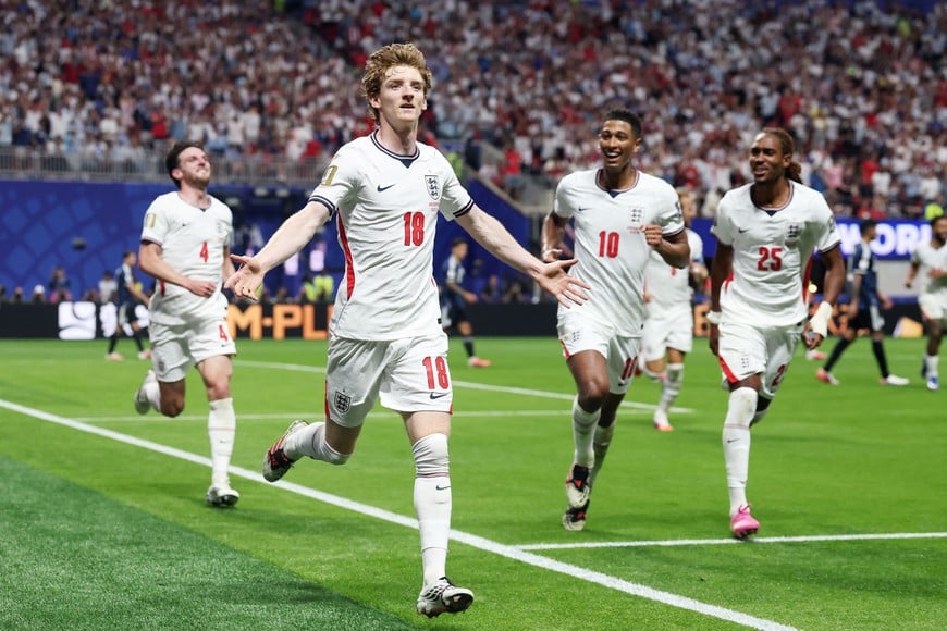 Soccer Football - FIFA World Cup 2026 - Semi Final - England v Argentina - Atlanta Stadium, Atlanta, Georgia, U.S. - July 15, 2026
England's Anthony Gordon celebrates scoring their first goal REUTERS/Paul Childs