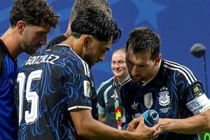 Entre quienes revisaron esas anotaciones estuvo Lionel Messi