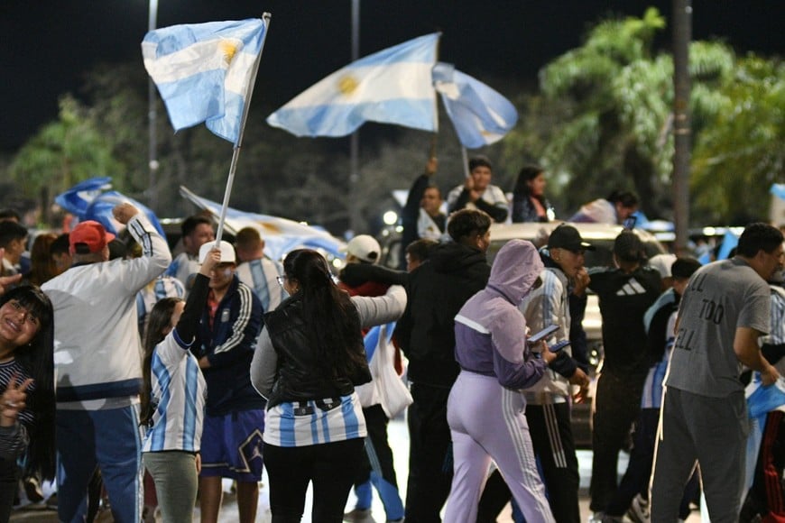Los equipos municipales retiraron 3.860 kilos de residuos tras los festejos. Crédito: Manuel Fabatía.