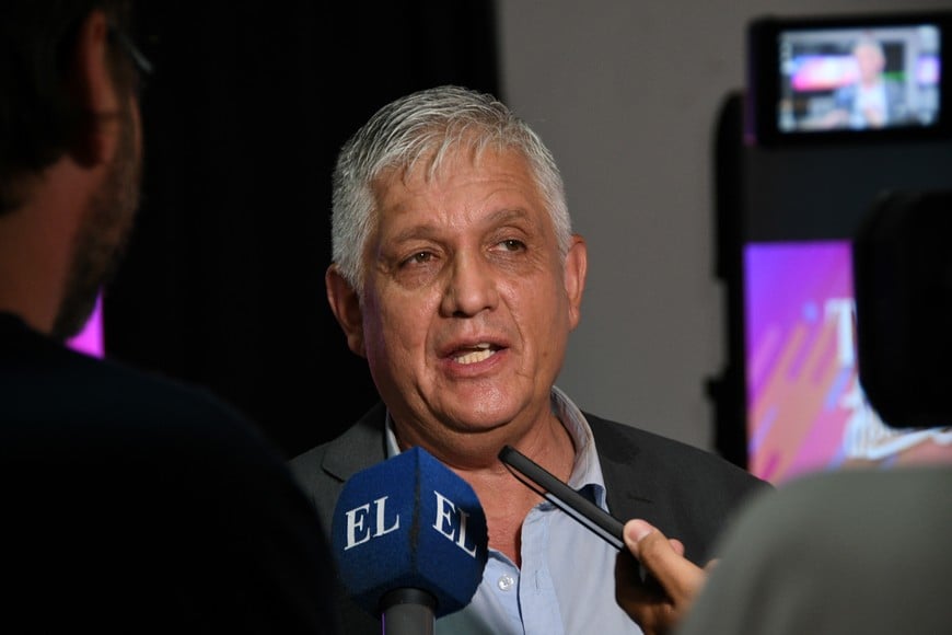 Mario Papaleo participó de la reunión encabezada por Pullaro en Santa Fe.