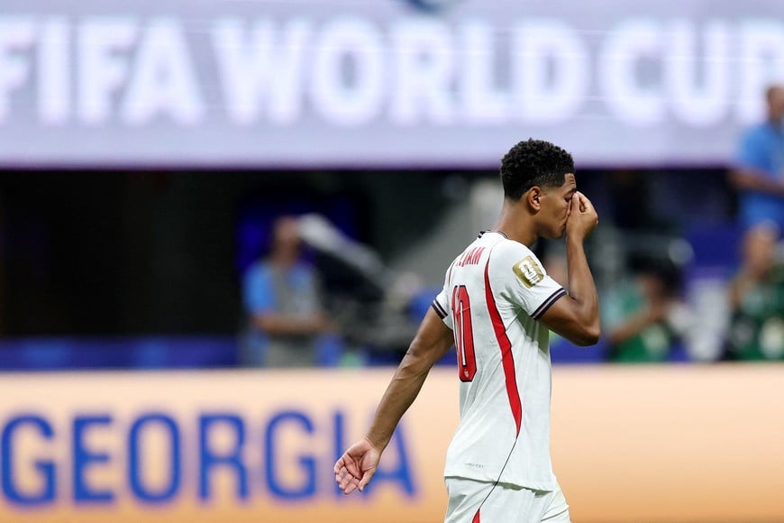Soccer Football - FIFA World Cup 2026 - Semi Final - England v Argentina - Atlanta Stadium, Atlanta, Georgia, U.S. - July 15, 2026
England's Jude Bellingham looks dejected after the match as England are eliminated from the World Cup REUTERS/Paul Childs