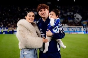 Yazmín Jaureguy, actual pareja de Valentín Barco no ocultó su indignación ante las imágenes virales.
