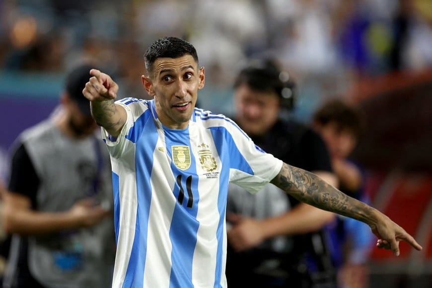 Soccer Football - Copa America 2024 - Final - Argentina v Colombia - Hard Rock Stadium, Miami, Florida, United States - July 14, 2024
Argentina's Angel Di Maria reacts after being substituted after playing his last game for Argentina REUTERS/Agustin Marcarian