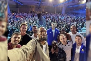 Durant capturó la selfie junto a grandes figuras del deporte mundial.