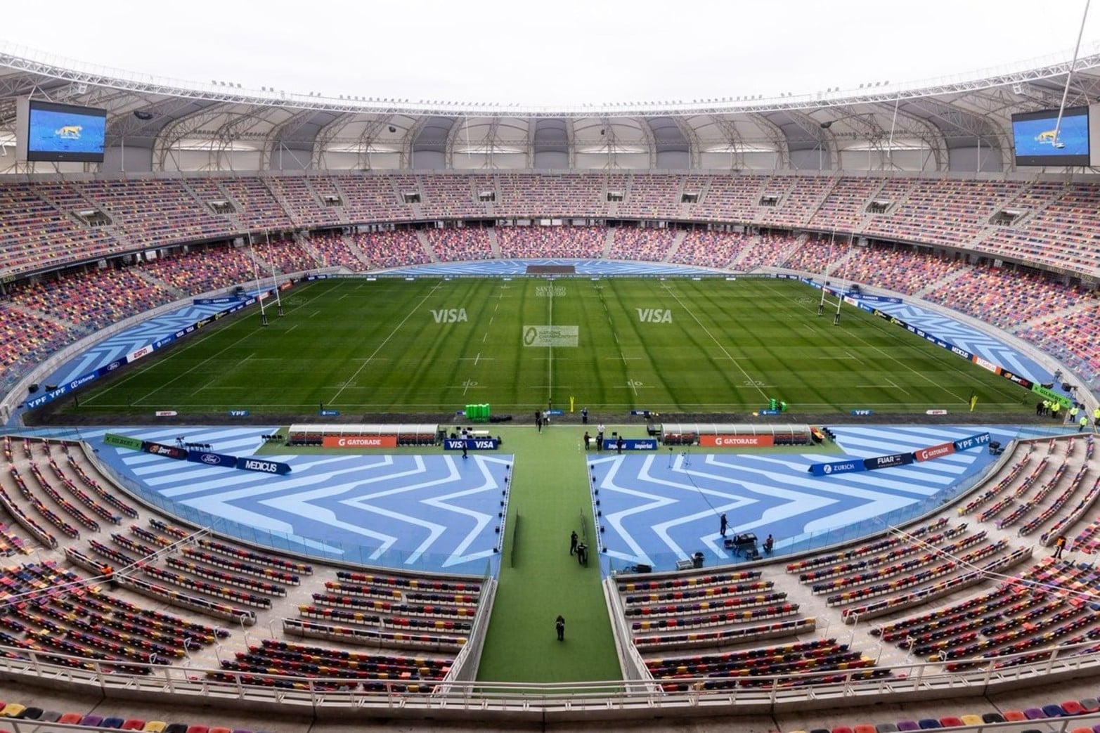 El Estadio Único Madre de Ciudades en Santiago del Estero previo al juego.