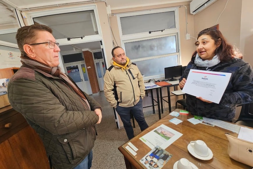 Educación destinó fondos para mejorar establecimientos de Marcelino Escalada y Gobernador Crespo