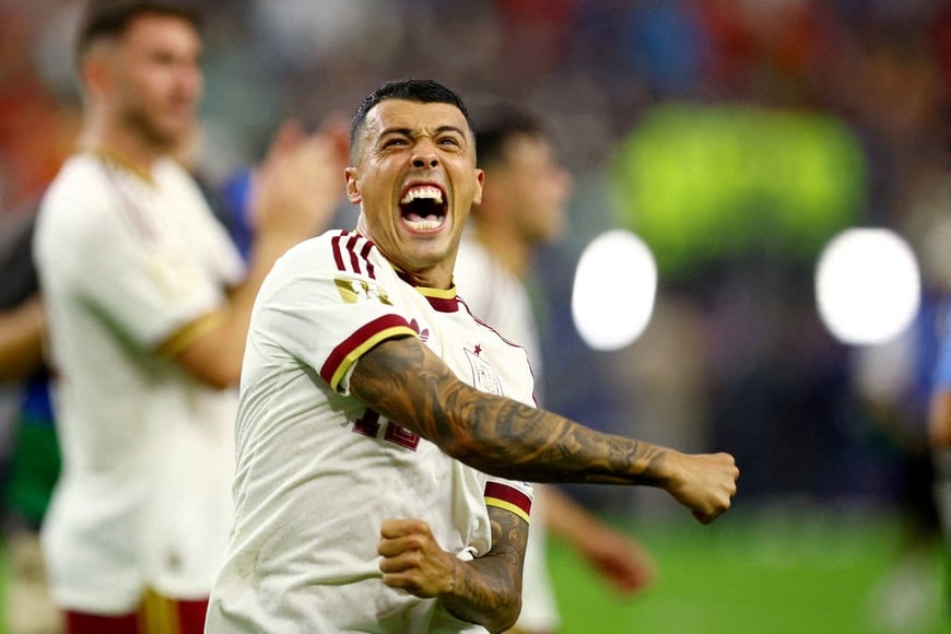 Soccer Football - FIFA World Cup 2026 - Semi Final - France v Spain - Dallas Stadium, Arlington, Texas, U.S. - July 14, 2026
Spain's Pedro Porro celebrates after the match as they advance to the World Cup final REUTERS/Albert Gea REFILE - CORRECTING EVENT TPX IMAGES OF THE DAY