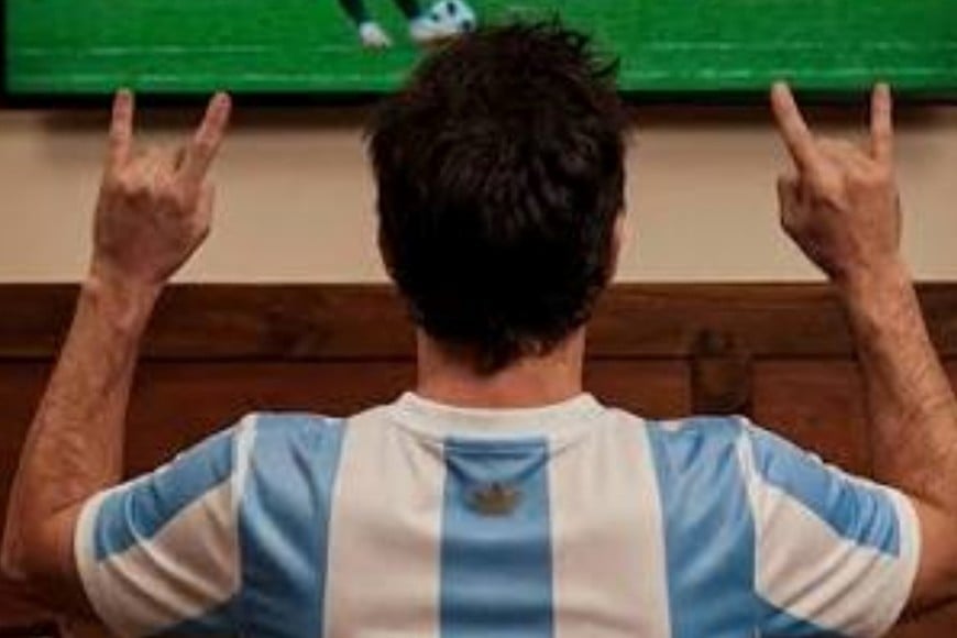 Ocupan un lugar central en la manera en que millones de personas viven cada Mundial.