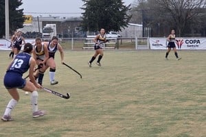 La Copa Santa Fe femenina comenzó con partidos en Venado Tuerto y Villa Cañás.