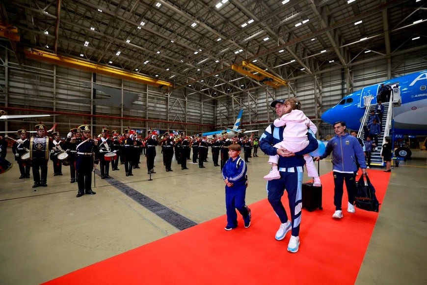 La Selección Argentina en Ezeiza. Crédito: AFA