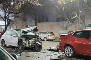 Violento choque entre cuatro autos en Belgrano.